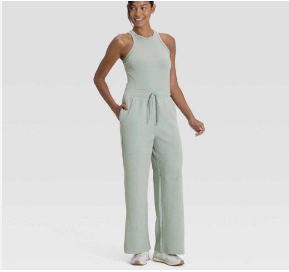 All In Motion Airy Sleek Sage Green Ribbed Wide Leg Pants Sz Medium Brand NEW